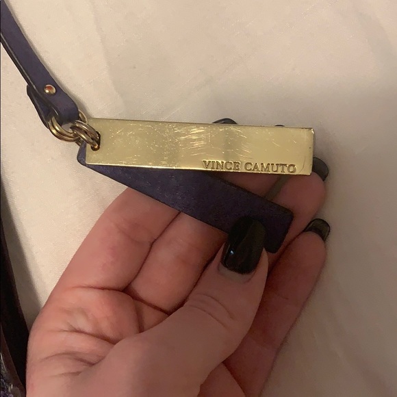 Vince Camuto - Picture 2 of 4